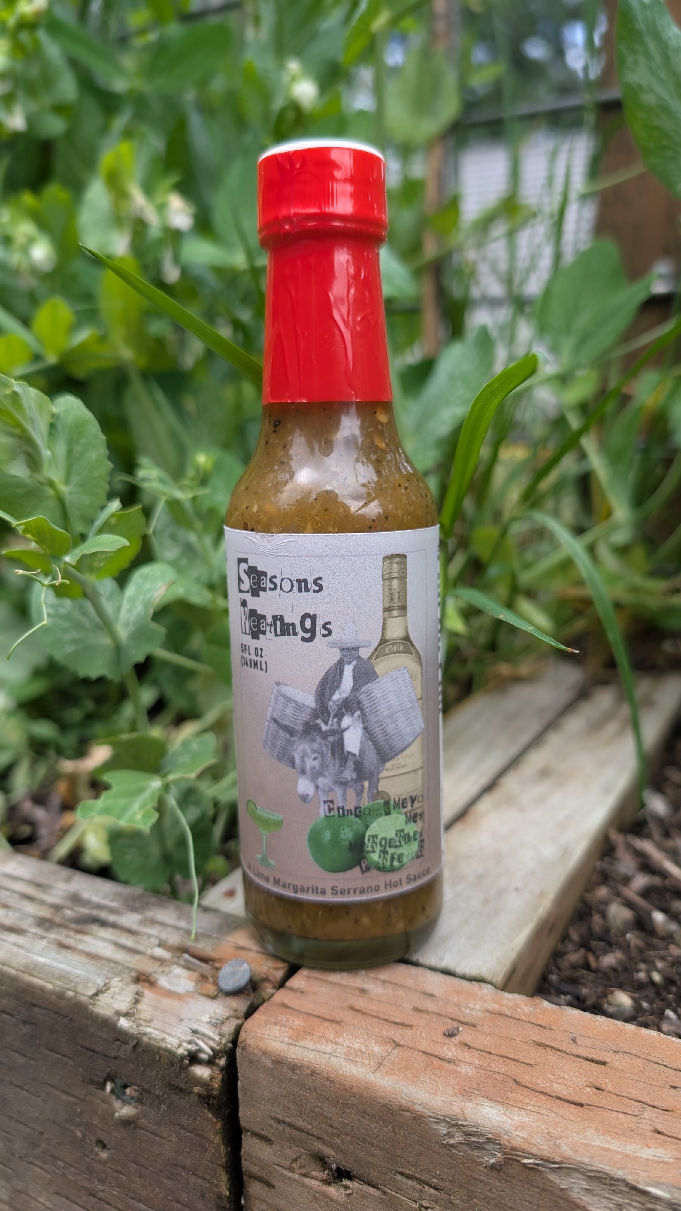 Season's Heatings Más Margaritas Por Favor Lime Serrano Margarita Hot Sauce